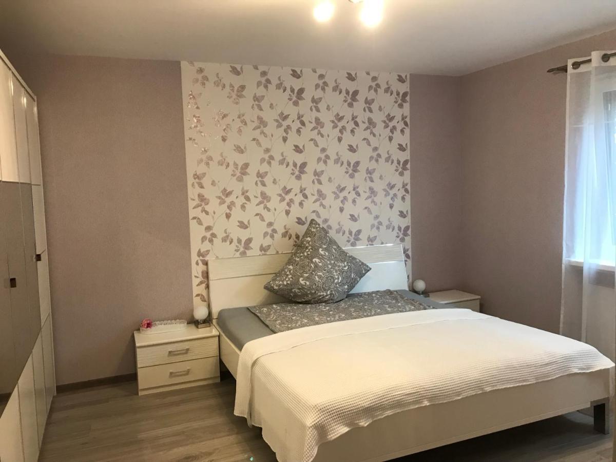 3 -Zimmer Wohnung Im Zentrum Bad Nenndorf Bagian luar foto